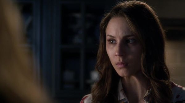 PLL_S04E20_720p_JACK_Up_DownloadSeriesHere_0664.jpg