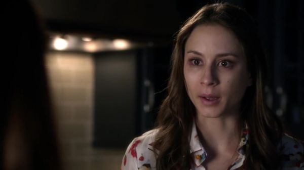 PLL_S04E20_720p_JACK_Up_DownloadSeriesHere_0695.jpg