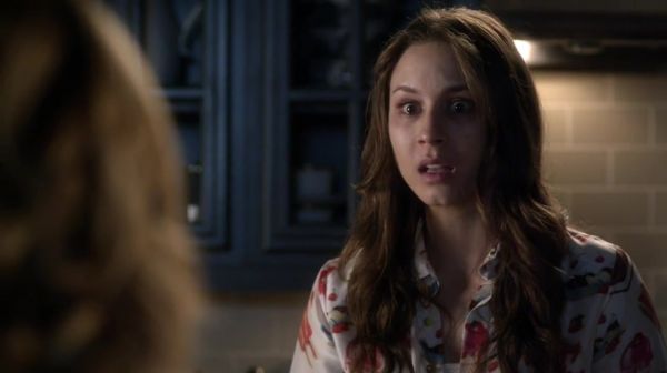 PLL_S04E20_720p_JACK_Up_DownloadSeriesHere_0710.jpg