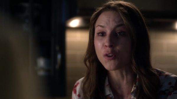 PLL_S04E20_720p_JACK_Up_DownloadSeriesHere_0744.jpg
