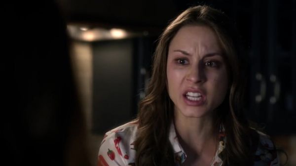 PLL_S04E20_720p_JACK_Up_DownloadSeriesHere_0755.jpg