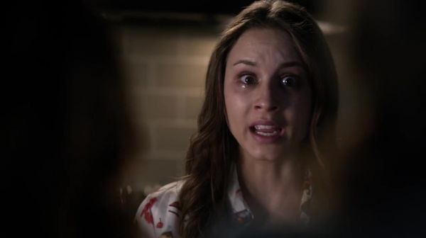 PLL_S04E20_720p_JACK_Up_DownloadSeriesHere_0771.jpg