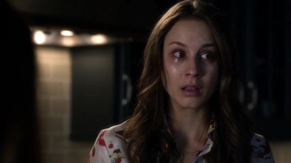 PLL_S04E20_720p_JACK_Up_DownloadSeriesHere_0803.jpg