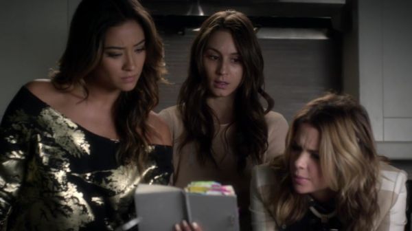 PLL_S04E20_720p_JACK_Up_DownloadSeriesHere_1009.jpg