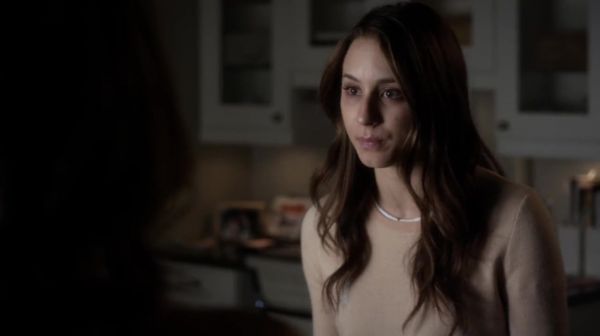 PLL_S04E20_720p_JACK_Up_DownloadSeriesHere_1027.jpg