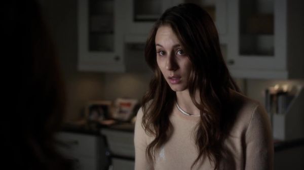 PLL_S04E20_720p_JACK_Up_DownloadSeriesHere_1039.jpg