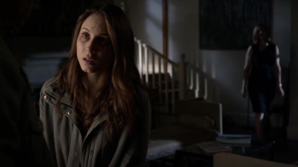 PLL_S04E20_720p_JACK_Up_DownloadSeriesHere_2400.jpg