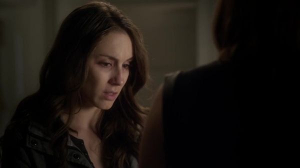 PLL_S04E20_720p_JACK_Up_DownloadSeriesHere_2443.jpg