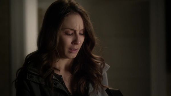 PLL_S04E20_720p_JACK_Up_DownloadSeriesHere_2481.jpg