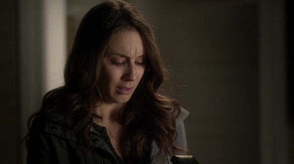 PLL_S04E20_720p_JACK_Up_DownloadSeriesHere_2482.jpg