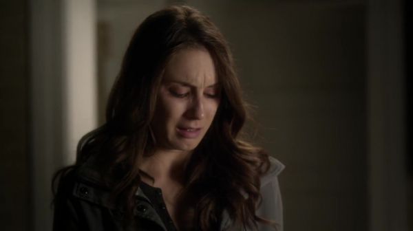 PLL_S04E20_720p_JACK_Up_DownloadSeriesHere_2483.jpg