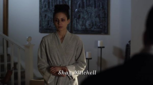 PLL_S04E21_720p_JACK_Up_DownloadSeriesHere_0303.jpg