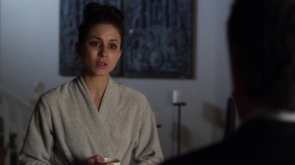 PLL_S04E21_720p_JACK_Up_DownloadSeriesHere_0342.jpg