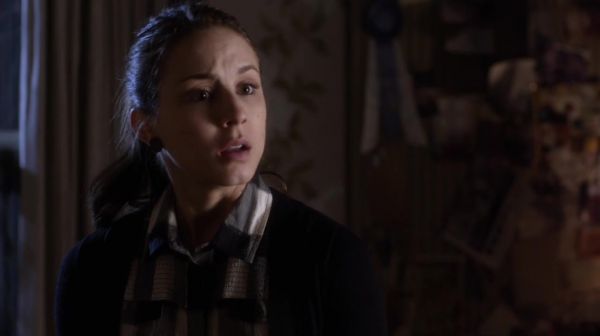 PLL_S04E22_720p_JACK_Up_DownloadSeriesHere_0110.jpg