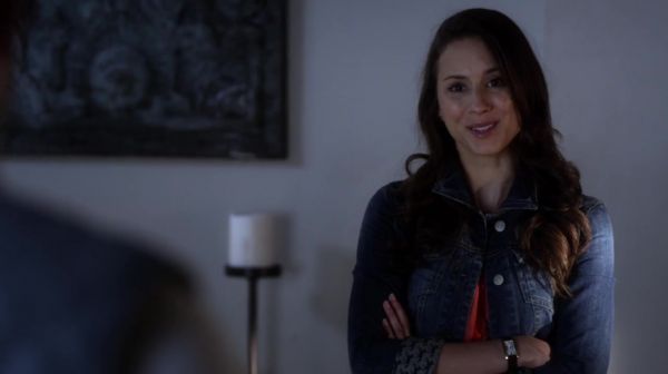 PLL_S04E22_720p_JACK_Up_DownloadSeriesHere_0237.jpg