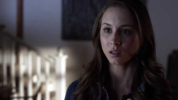 PLL_S04E22_720p_JACK_Up_DownloadSeriesHere_0264.jpg