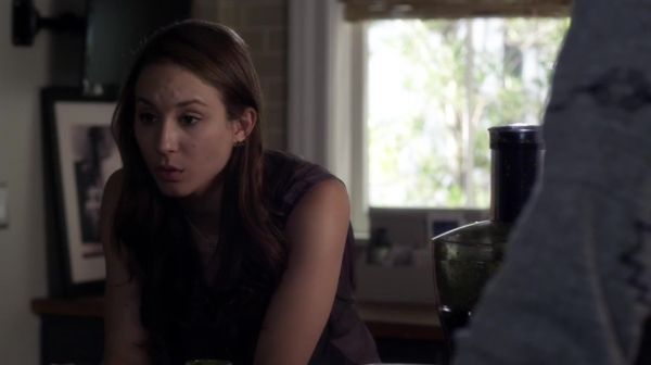 PLL_S04E22_720p_JACK_Up_DownloadSeriesHere_0988.jpg