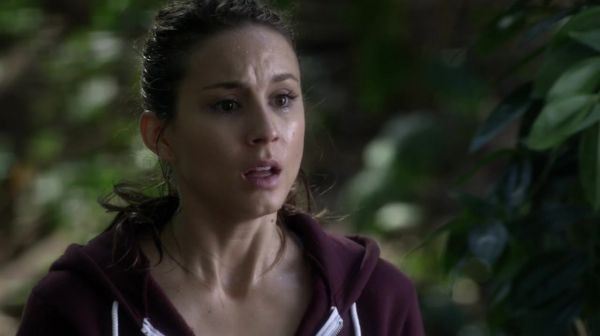 PLL_S04E22_720p_JACK_Up_DownloadSeriesHere_1572.jpg