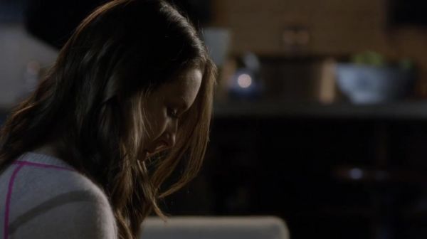 PLL_S04E22_720p_JACK_Up_DownloadSeriesHere_1580.jpg