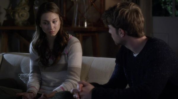 PLL_S04E22_720p_JACK_Up_DownloadSeriesHere_1603.jpg
