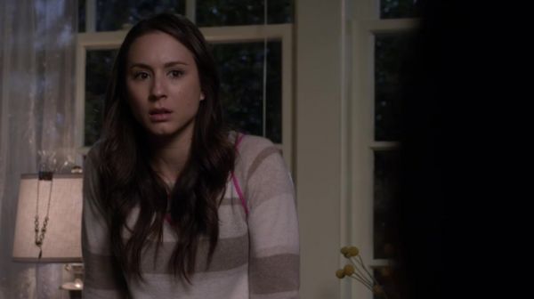 PLL_S04E22_720p_JACK_Up_DownloadSeriesHere_2247.jpg