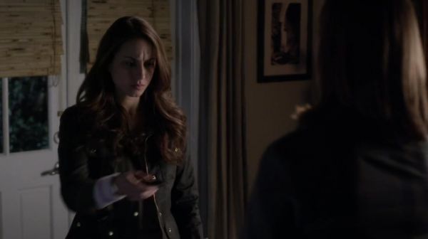 PLL_S04E22_720p_JACK_Up_DownloadSeriesHere_2438.jpg