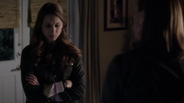PLL_S04E22_720p_JACK_Up_DownloadSeriesHere_2448.jpg