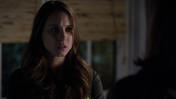 PLL_S04E22_720p_JACK_Up_DownloadSeriesHere_2475.jpg