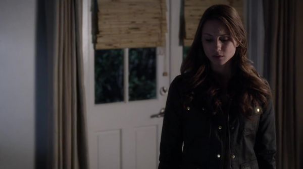 PLL_S04E22_720p_JACK_Up_DownloadSeriesHere_2479.jpg