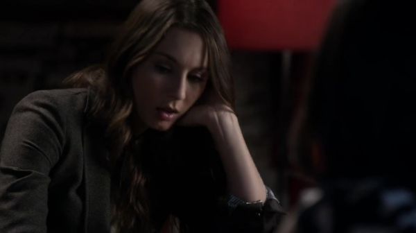 PLL_S04E23_720p_JACK_Up_DownloadSeriesHere_0094.jpg
