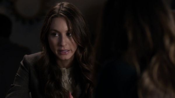 PLL_S04E23_720p_JACK_Up_DownloadSeriesHere_0109.jpg