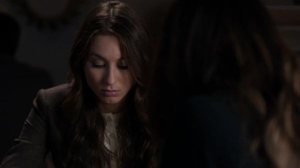 PLL_S04E23_720p_JACK_Up_DownloadSeriesHere_0157.jpg