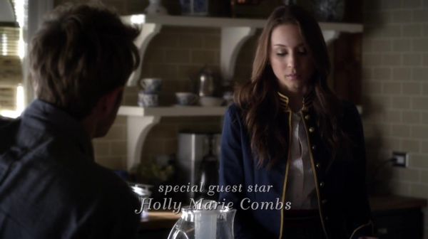 PLL_S04E23_720p_JACK_Up_DownloadSeriesHere_0343.jpg