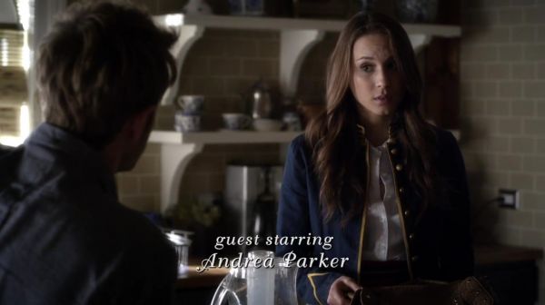 PLL_S04E23_720p_JACK_Up_DownloadSeriesHere_0346.jpg
