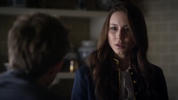 PLL_S04E23_720p_JACK_Up_DownloadSeriesHere_0354.jpg