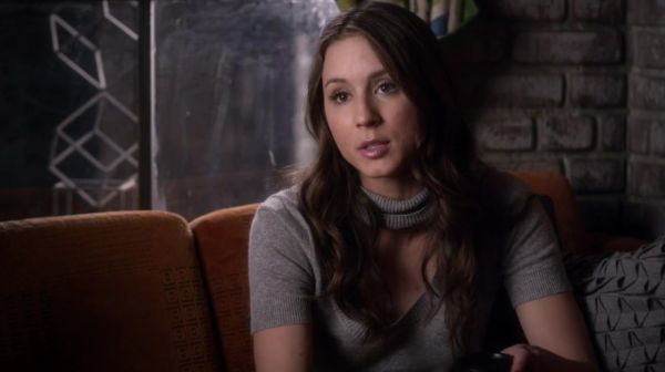 PLL_S04E23_720p_JACK_Up_DownloadSeriesHere_1217.jpg