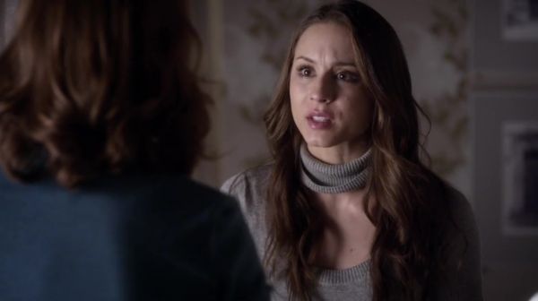PLL_S04E23_720p_JACK_Up_DownloadSeriesHere_1353.jpg