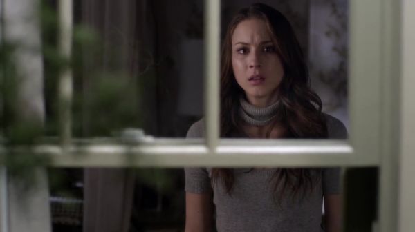 PLL_S04E23_720p_JACK_Up_DownloadSeriesHere_1522.jpg