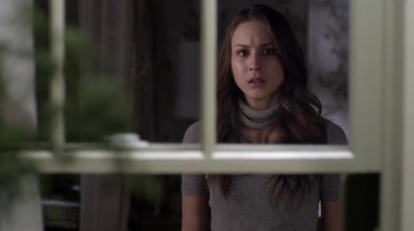 PLL_S04E23_720p_JACK_Up_DownloadSeriesHere_1524.jpg