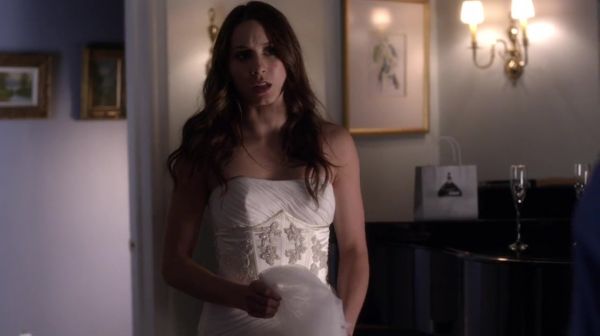 PLL_S04E23_720p_JACK_Up_DownloadSeriesHere_1690.jpg