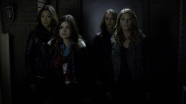 PLL_S04E23_720p_JACK_Up_DownloadSeriesHere_2540.jpg