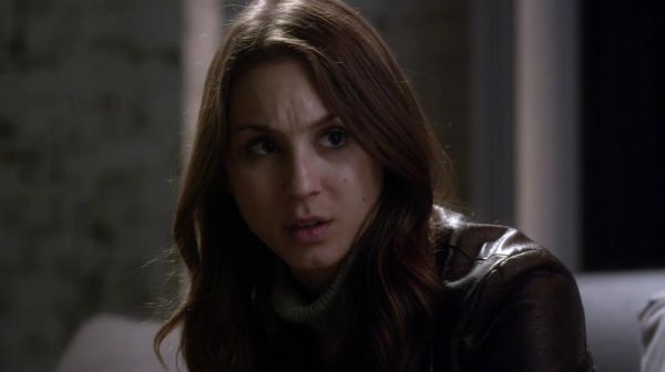 PLL_S04E24_720p_JACK_Up_DownloadSeriesHere_0378.jpg
