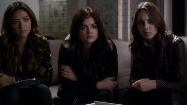 PLL_S04E24_720p_JACK_Up_DownloadSeriesHere_0647.jpg