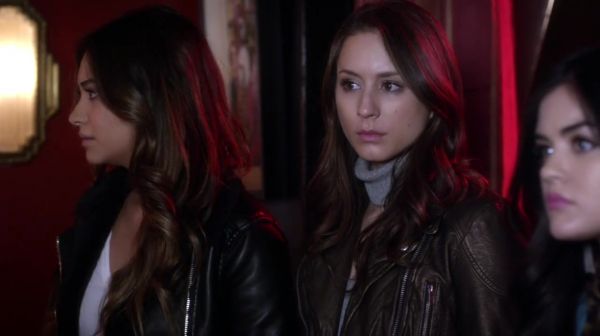 PLL_S04E24_720p_JACK_Up_DownloadSeriesHere_0822.jpg