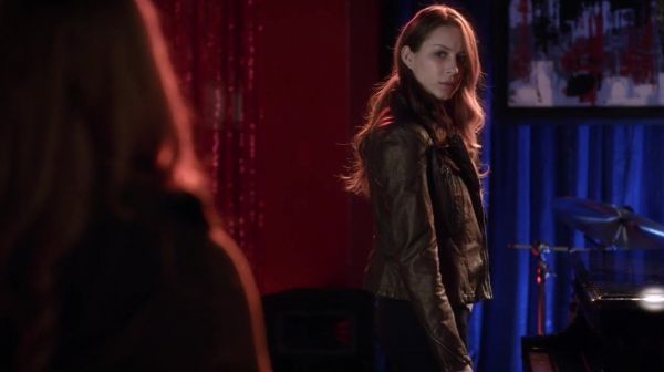 PLL_S04E24_720p_JACK_Up_DownloadSeriesHere_0860.jpg