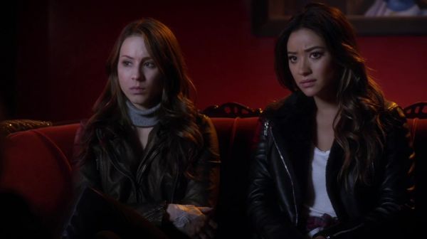 PLL_S04E24_720p_JACK_Up_DownloadSeriesHere_1359.jpg
