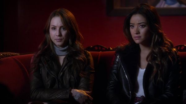 PLL_S04E24_720p_JACK_Up_DownloadSeriesHere_1376.jpg