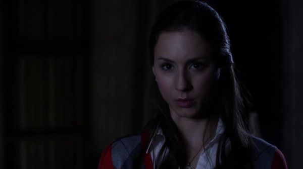 PLL_S04E24_720p_JACK_Up_DownloadSeriesHere_1415.jpg