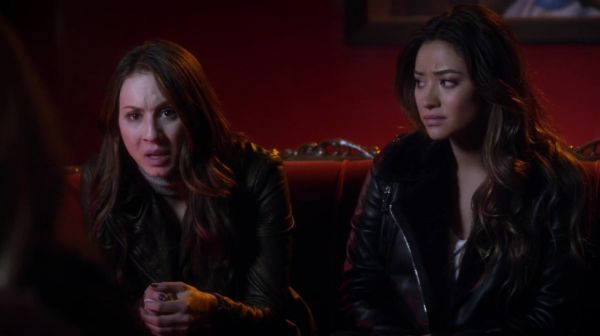 PLL_S04E24_720p_JACK_Up_DownloadSeriesHere_1593.jpg