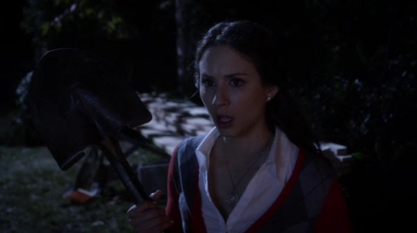 PLL_S04E24_720p_JACK_Up_DownloadSeriesHere_1613.jpg